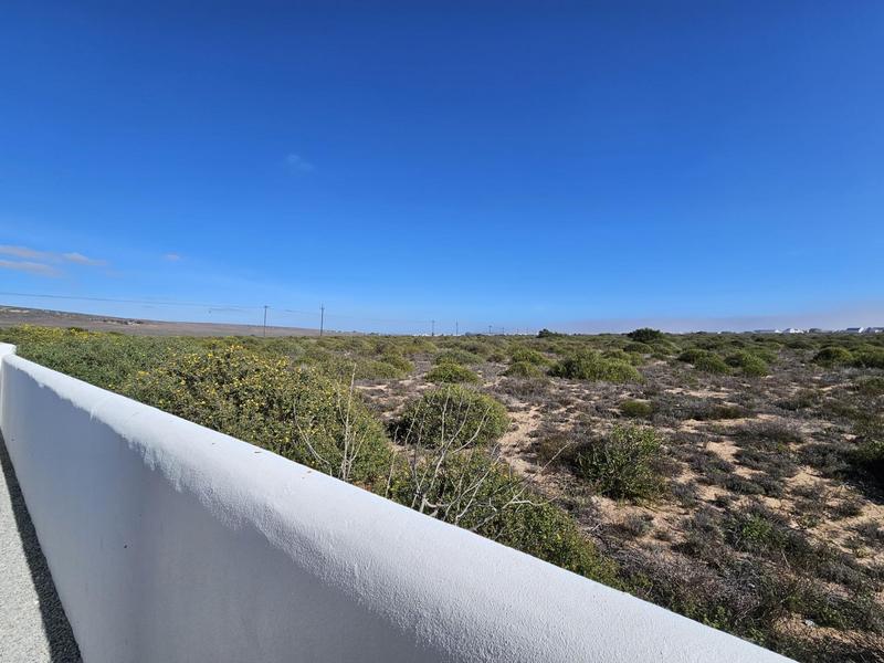 2 Bedroom Property for Sale in Lampiesbaai Western Cape